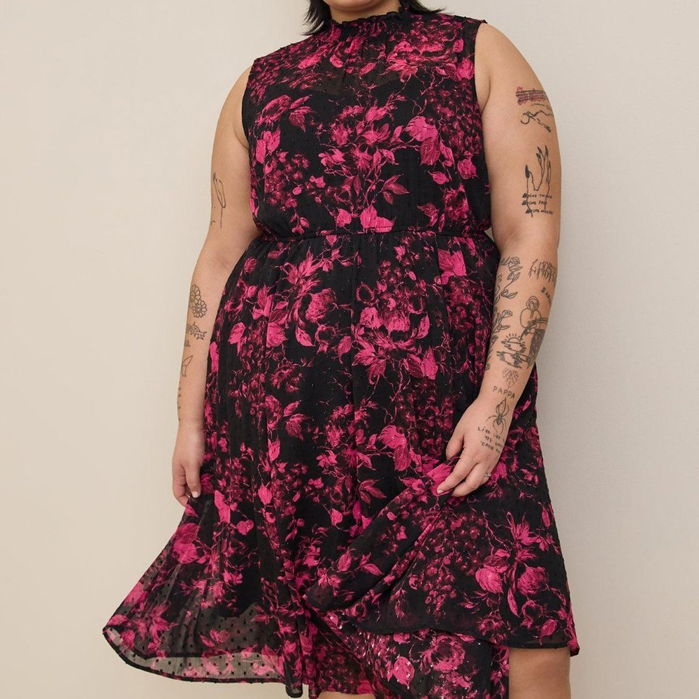 Torrid Midi Clip Dot Mock Neck Dress Size 2